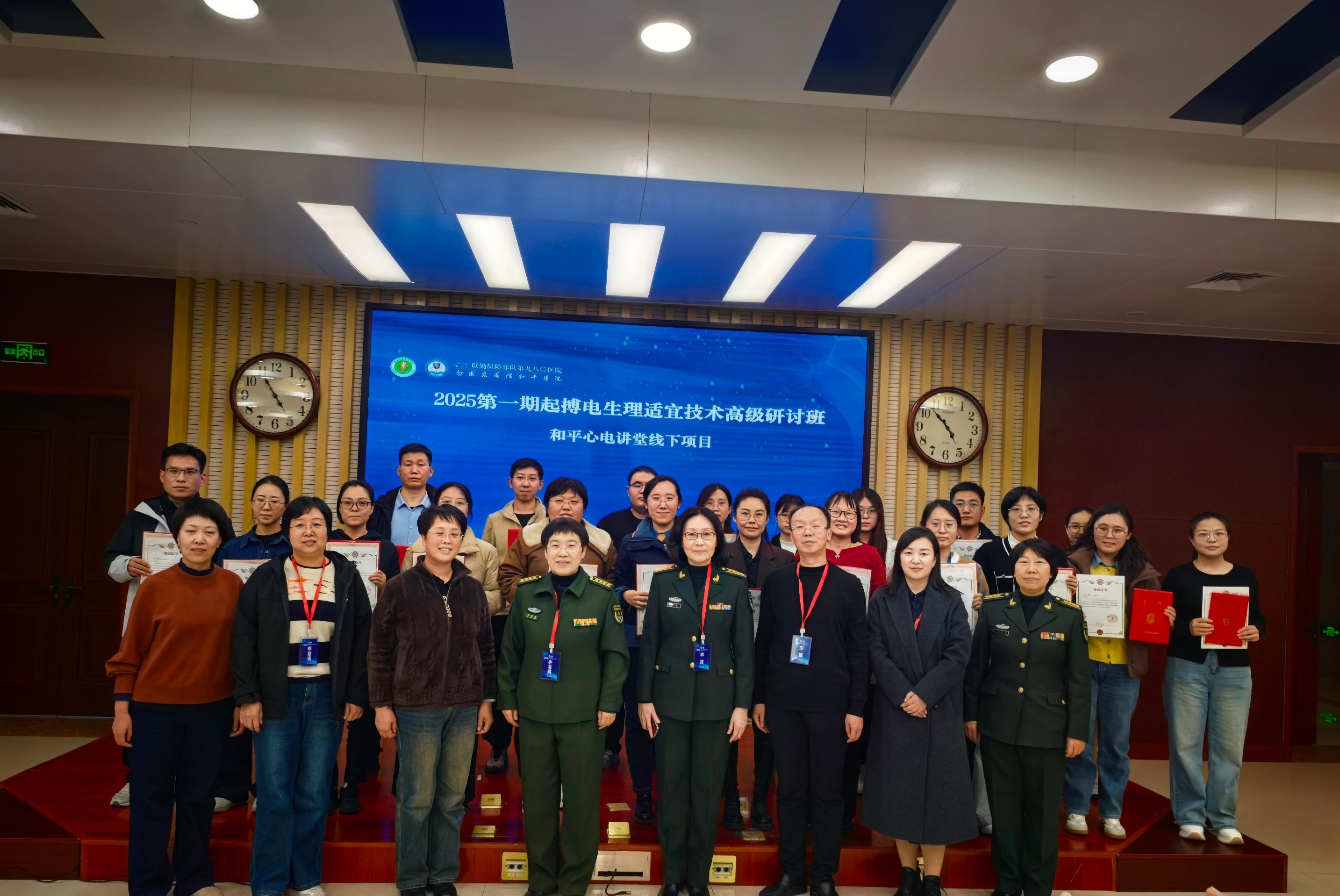 0.1 (2).jpg 0.1 (2).jpg